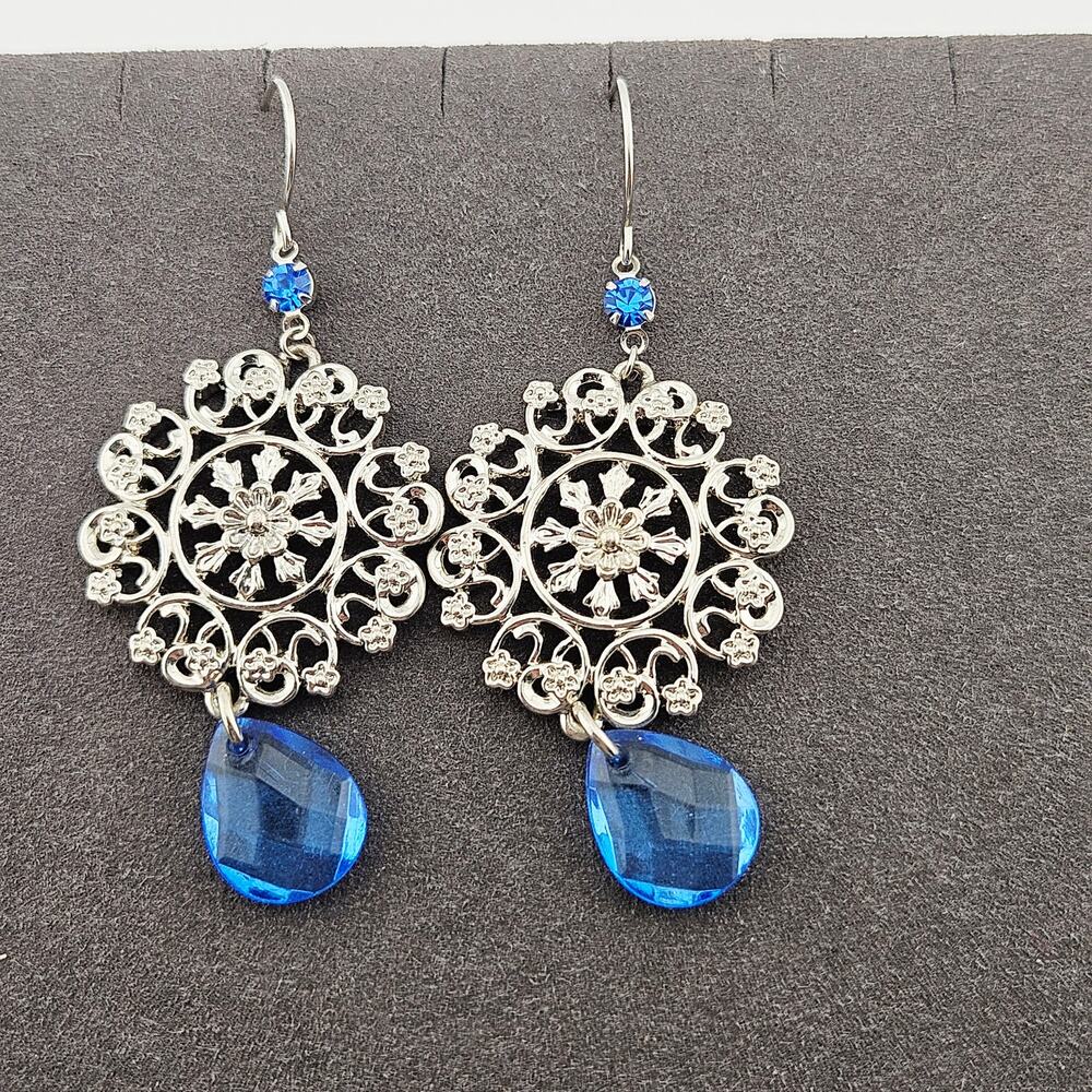 Elegant Silver and Blue Dangle Earrings